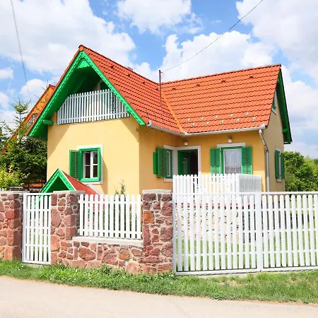 Holiday Balaton H1050 Balatonfüred